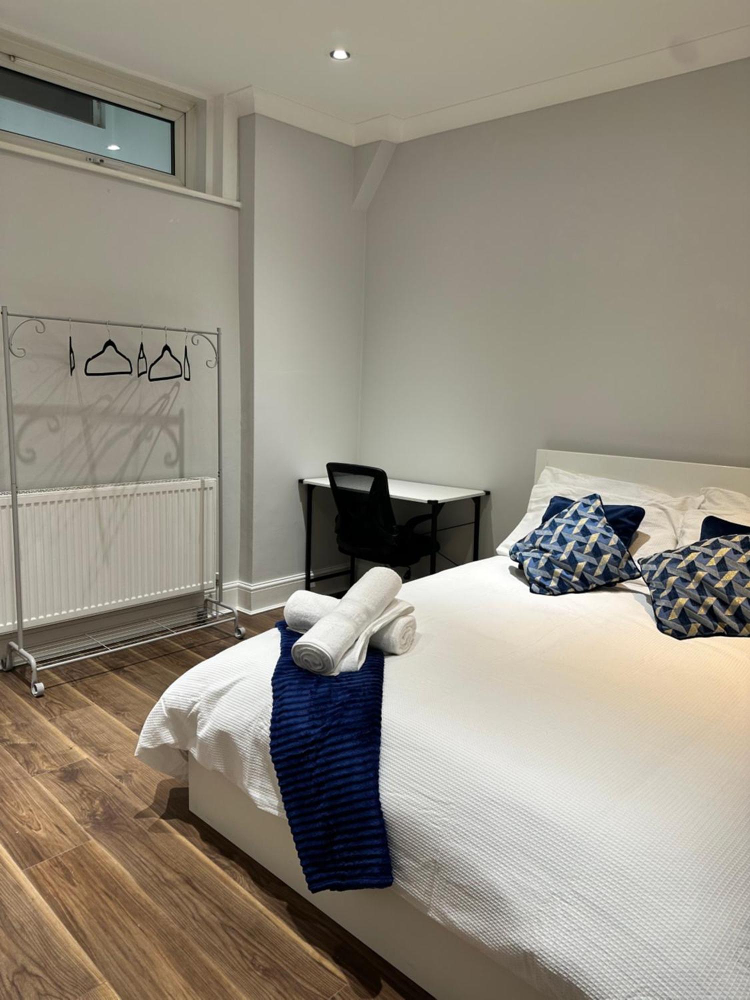 Liverpool Street Blue Bedroom Londýn Exteriér fotografie
